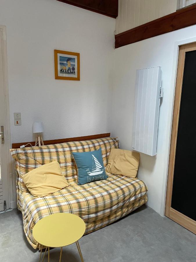 Les Mimosas Villa แซ็ง-โทรจง-เลส์-แบ็งส์ ภายนอก รูปภาพ